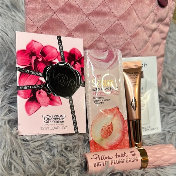 Pillow Talk Bundle & Ipsy Bag w/Flowerbomb Ruby Orchid, Fenyl Scrub & Cleanser - Picture 3 of 13